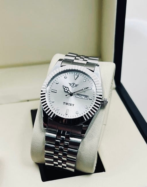 TWIXY Men’s Premium Silver Stainless Steel Analog Watch – Classic Day & Date Display with Fluted Bezel & Jubilee Strap